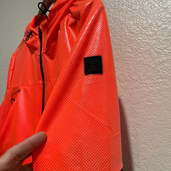 NWOT Under Armour Jacket - Picture 8 of 15